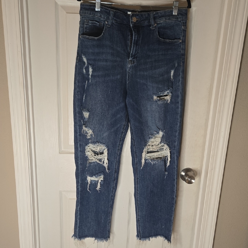 Risen Ripped Ankle Jeans in Classic Blue